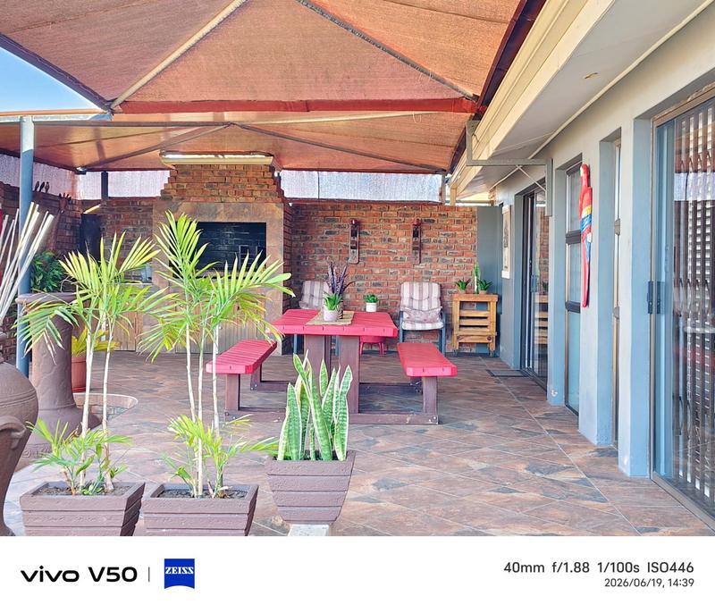 3 Bedroom Property for Sale in Hartenbos Western Cape